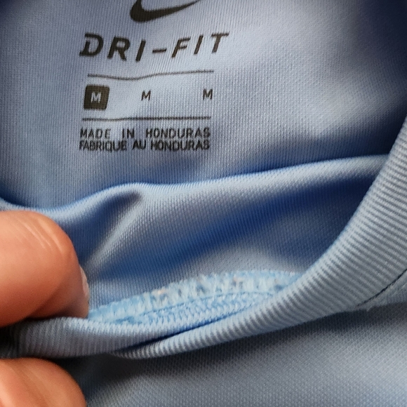 NIKE shirts Sz M - Picture 5 of 5